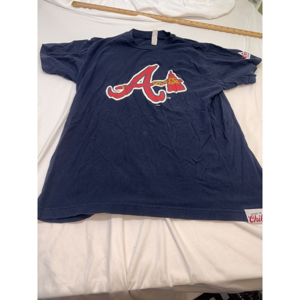 Tultex Atlanta Braves Men's Large Short Sleeve Shirt "MADE TO CHILL" Coors Light